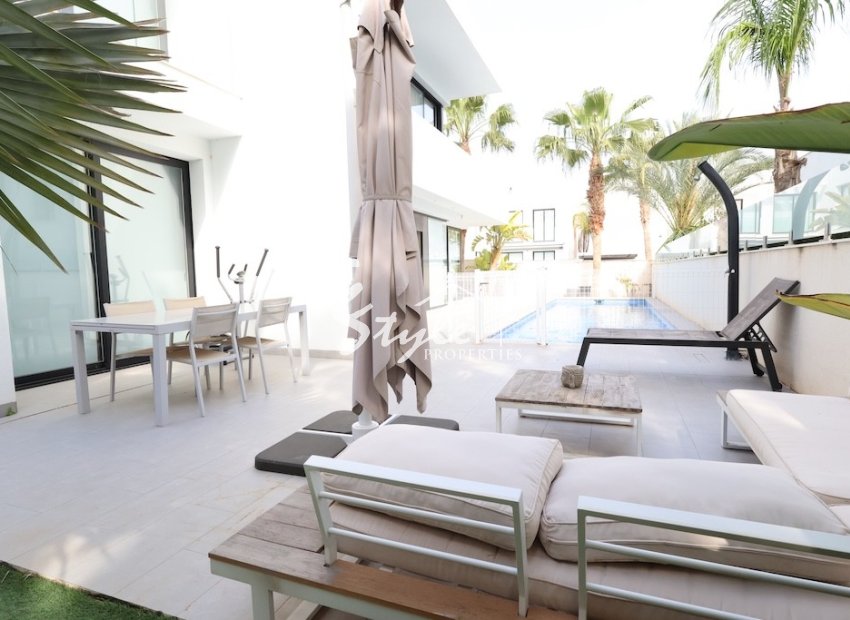 Resale - Villa - Ciudad Quesada