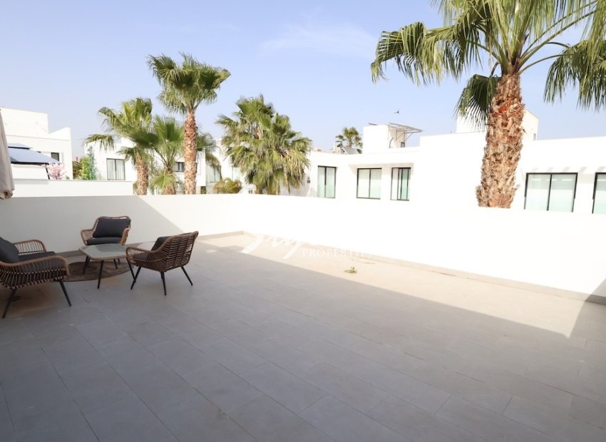 Resale - Villa - Ciudad Quesada