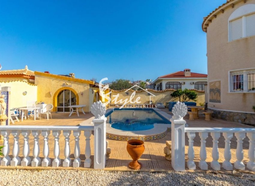 Resale - Villa - Ciudad Quesada