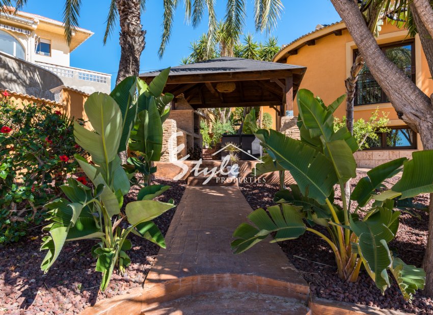 Resale - Villa - Ciudad Quesada