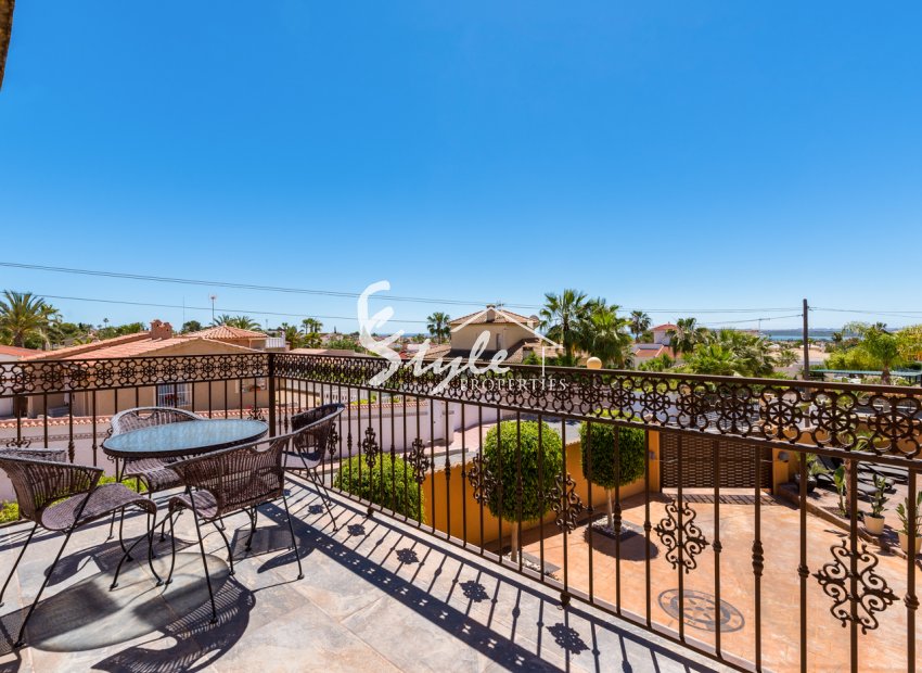 Resale - Villa - Ciudad Quesada