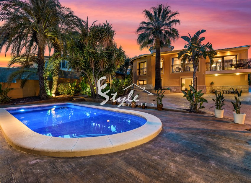 Resale - Villa - Ciudad Quesada