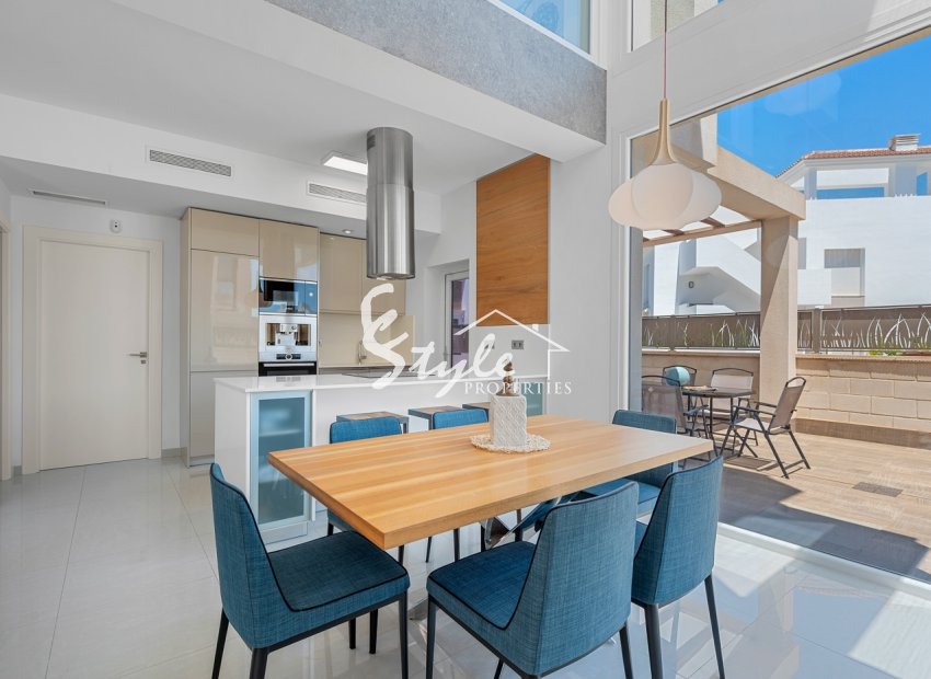 Resale - Villa - Ciudad Quesada