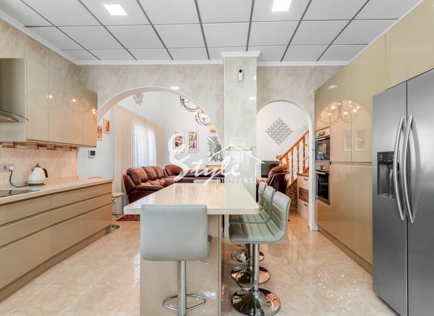 Resale - Villa - Ciudad Quesada