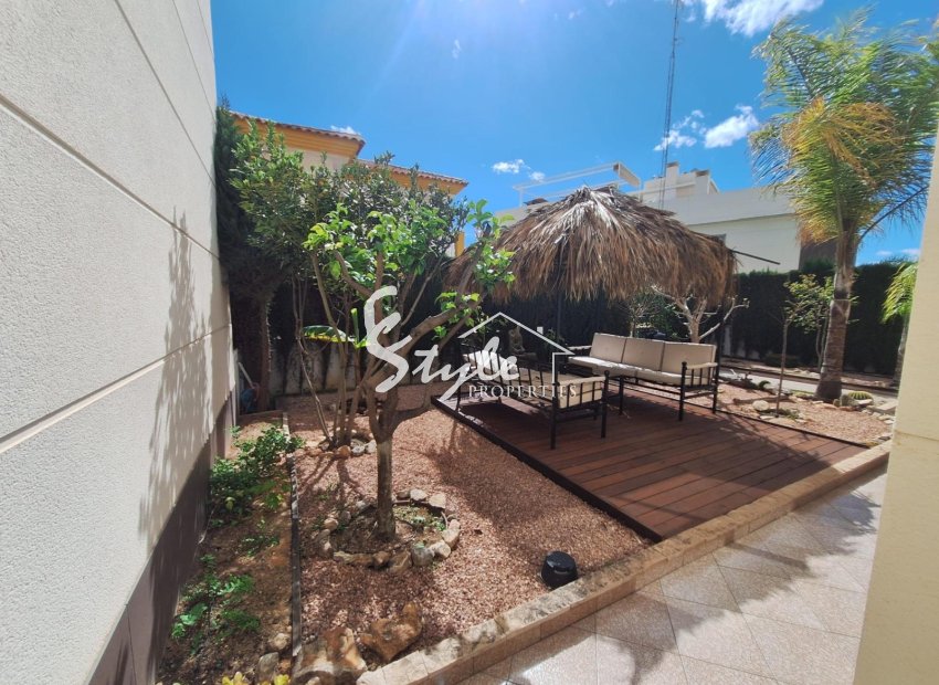 Resale - Villa - Ciudad Quesada