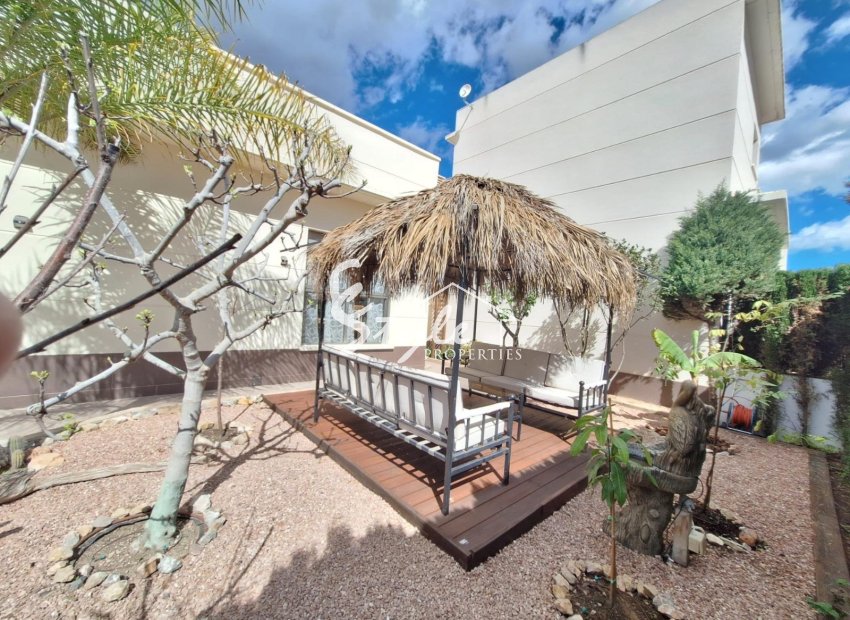 Resale - Villa - Ciudad Quesada