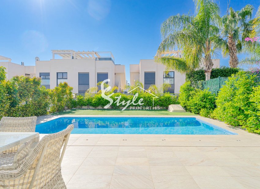 Resale - Villa - Ciudad Quesada