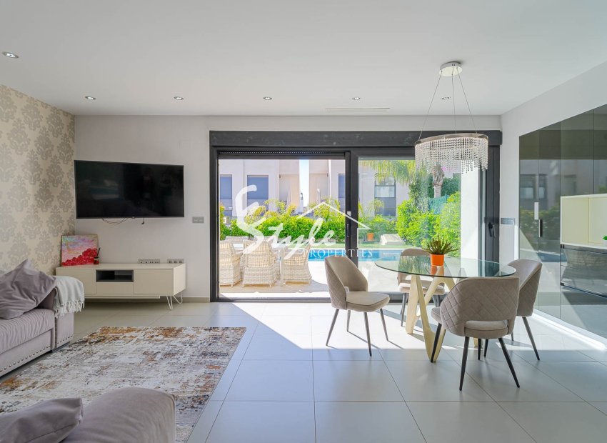 Resale - Villa - Ciudad Quesada