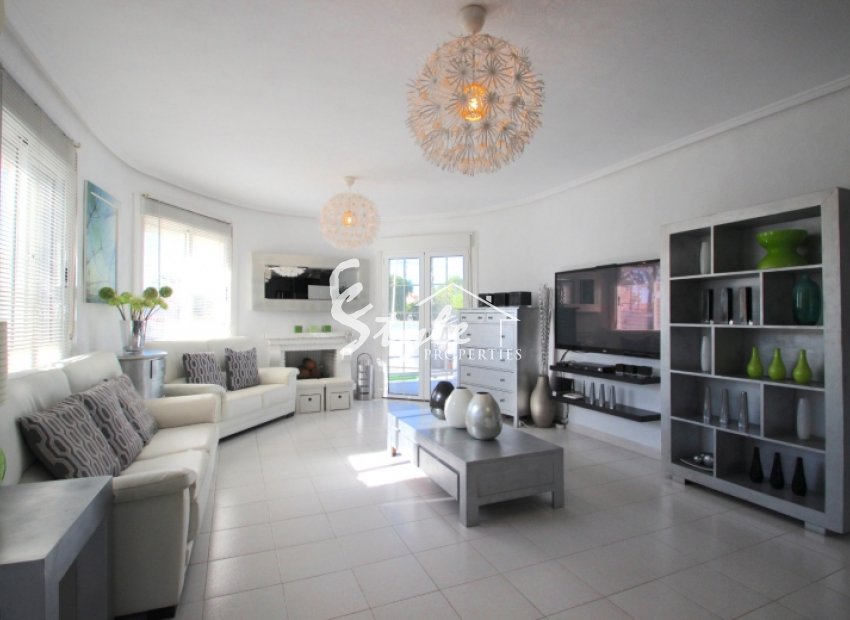 Resale - Villa - Ciudad Quesada