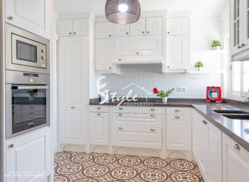 Resale - Villa - Ciudad Quesada