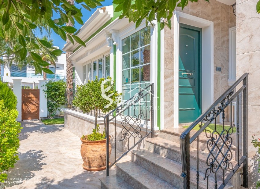 Resale - Villa - Ciudad Quesada