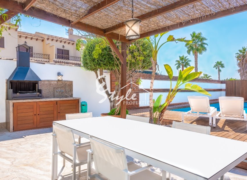 Resale - Villa - Ciudad Quesada