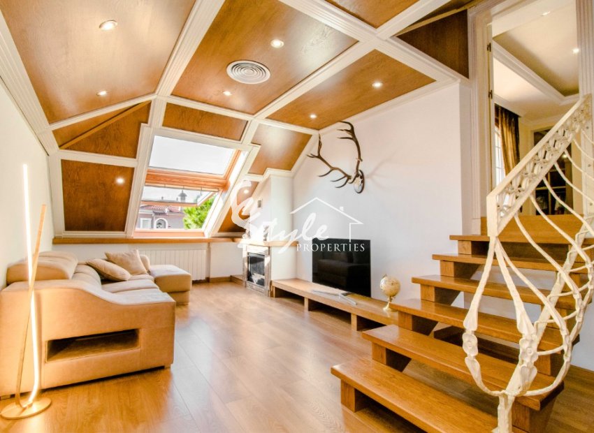 Resale - Villa - Ciudad Quesada