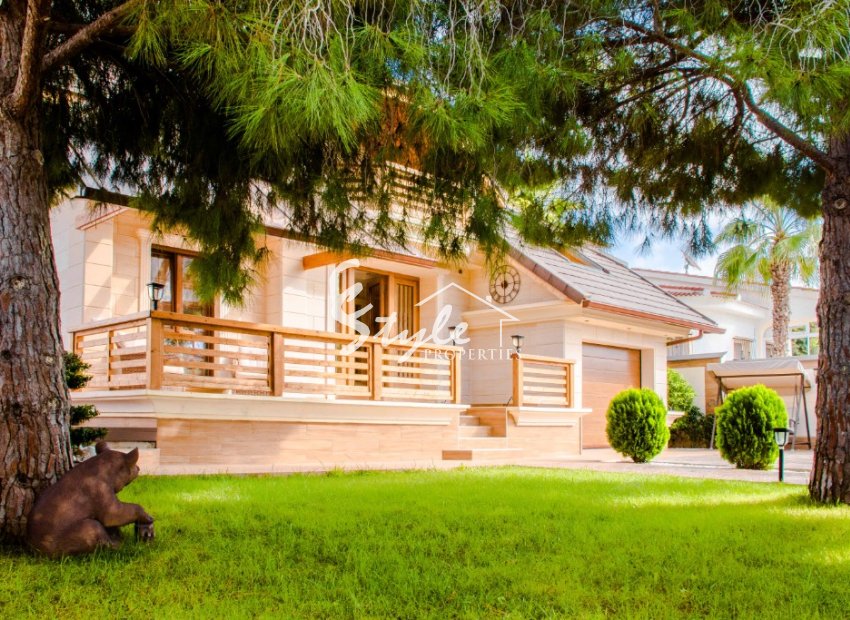 Resale - Villa - Ciudad Quesada