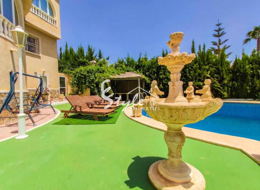 Resale - Villa - Ciudad Quesada