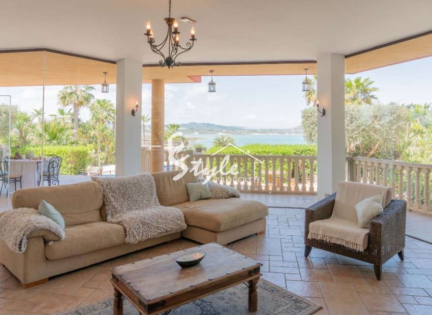 Resale - Villa - Costa Blanca - Orihuela Costa