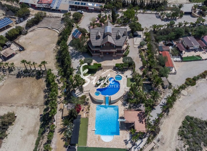 Resale - Villa - Costa Blanca - Orihuela Costa