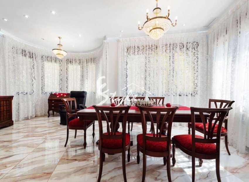 Resale - Villa - Dahesa de Campoamor