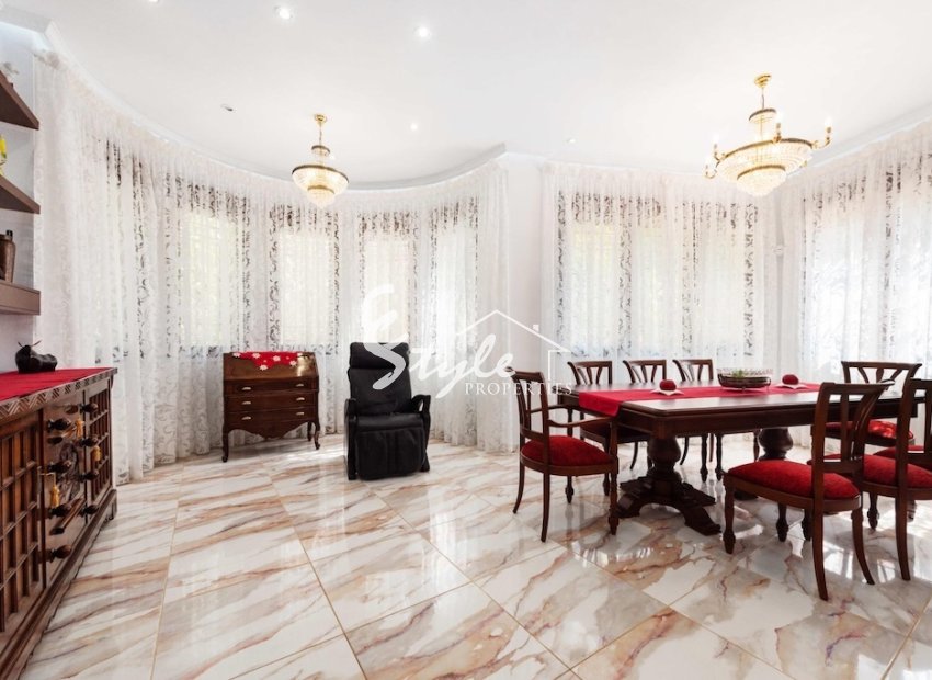 Resale - Villa - Dahesa de Campoamor
