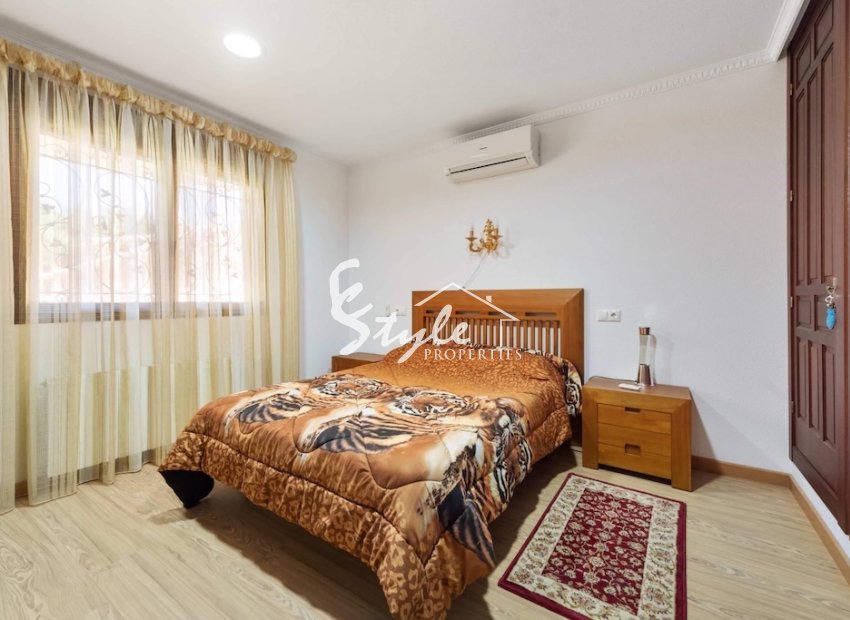 Resale - Villa - Dahesa de Campoamor