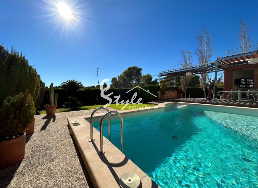 Resale - Villa - Dehesa de campoamor - Campoamor