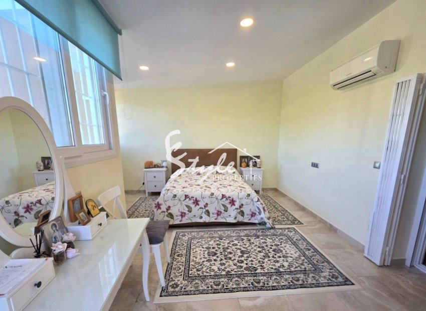Resale - Villa - Dehesa de campoamor - Campoamor