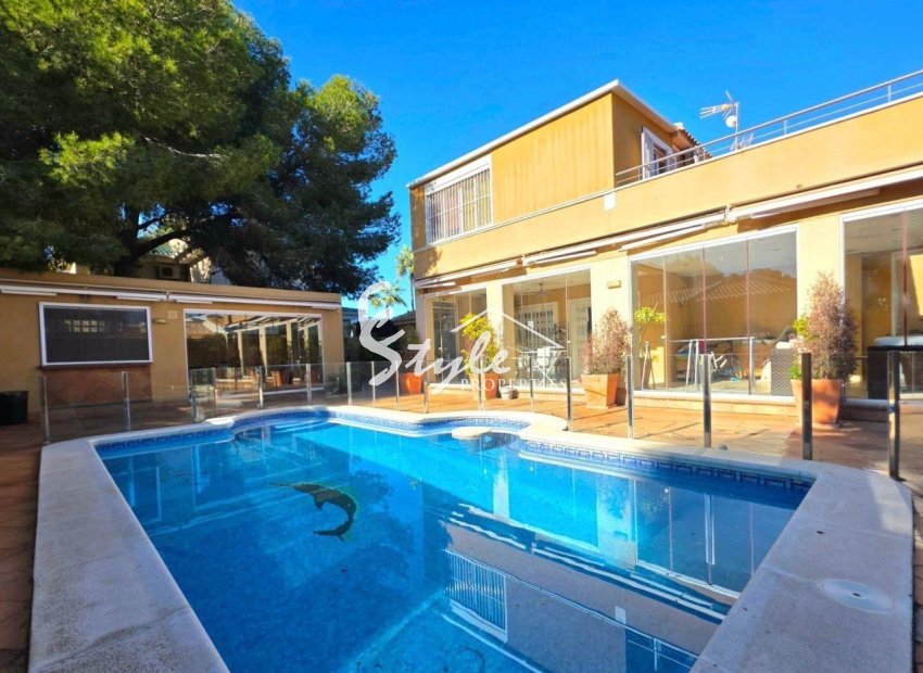 Resale - Villa - Dehesa de campoamor - Campoamor