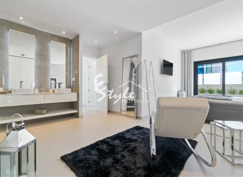 Resale - Villa - Dehesa de Campoamor