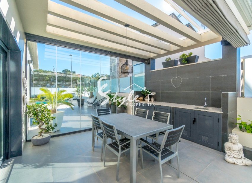 Resale - Villa - Dehesa de Campoamor