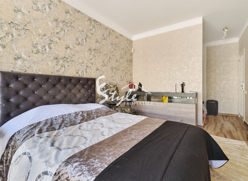 Resale - Villa - Dehesa de Campoamor