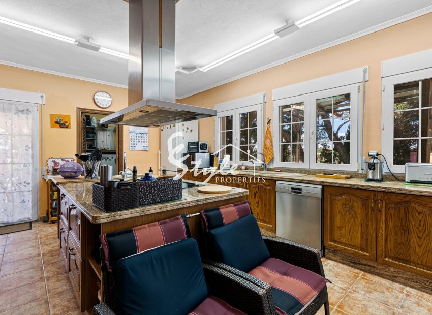 Resale - Villa - El Altet - San Francisco de Asis