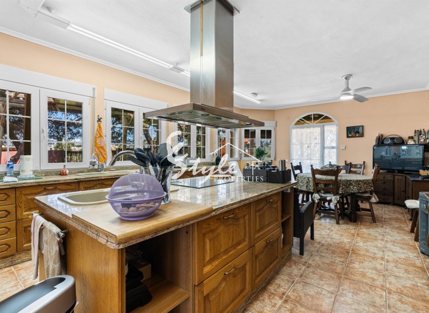 Resale - Villa - El Altet - San Francisco de Asis