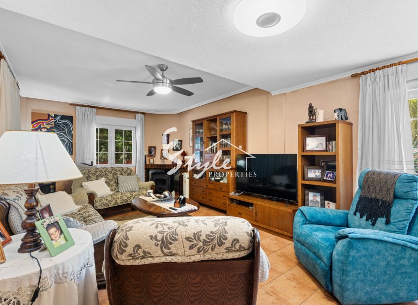 Resale - Villa - El Altet - San Francisco de Asis