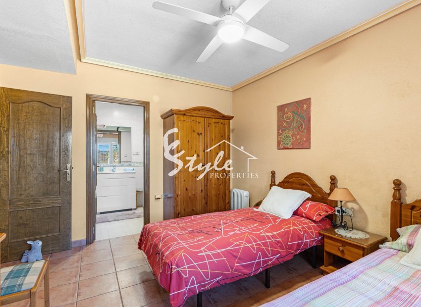 Resale - Villa - El Altet - San Francisco de Asis