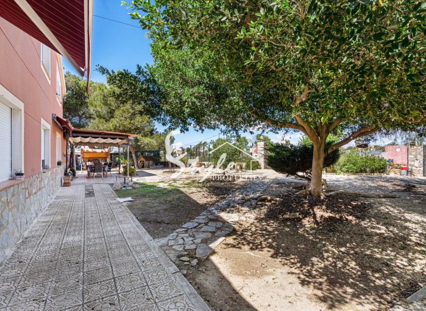 Resale - Villa - El Altet - San Francisco de Asis