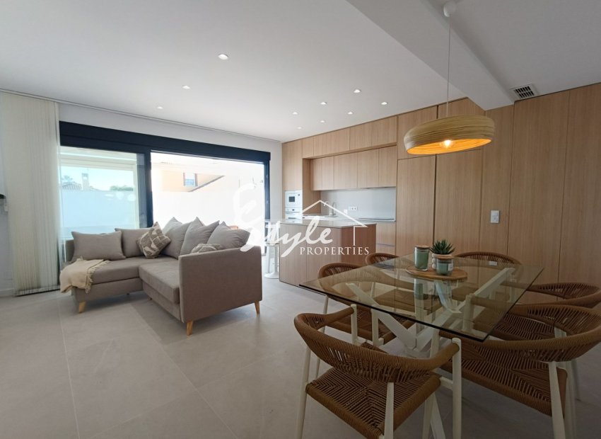 Resale - Villa - El Chaparral - El Chaparal