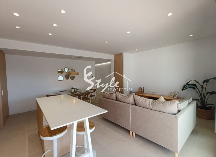 Resale - Villa - El Chaparral - El Chaparal