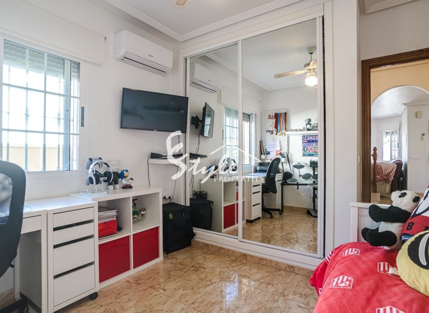 Resale - Villa - GUARDAMAR DEL SEGURA - EL RASO