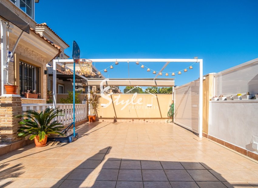 Resale - Villa - Guardamar - EL RASO