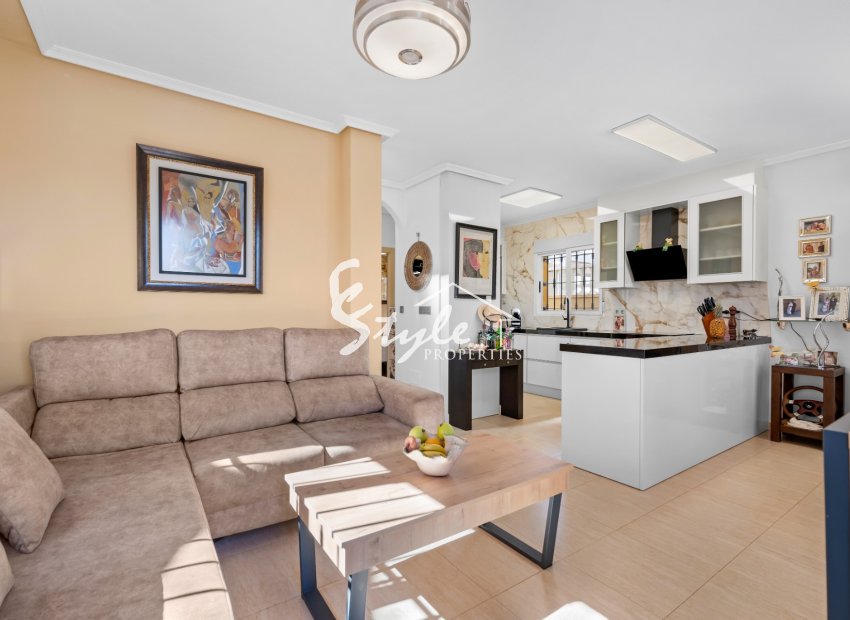 Resale - Villa - Guardamar - El Raso