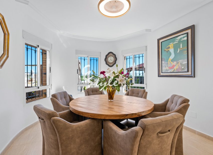 Resale - Villa - Guardamar - El Raso