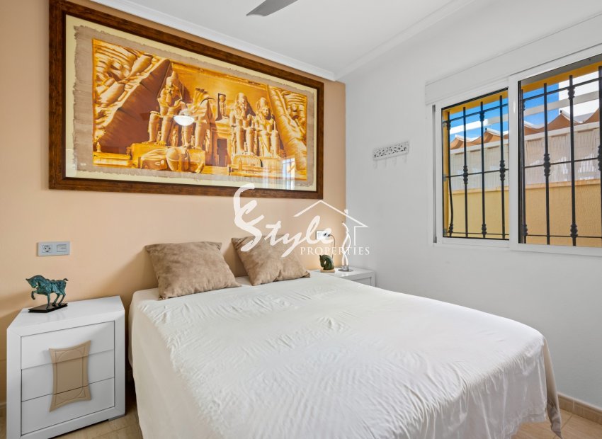 Resale - Villa - Guardamar - El Raso