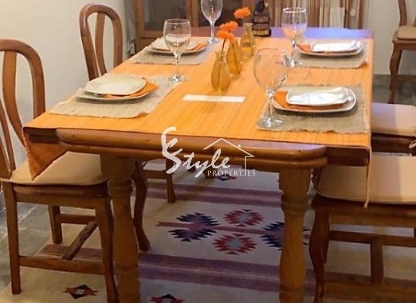 Resale - Villa - Javea