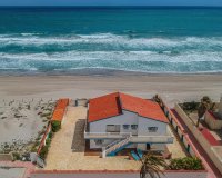 Resale - Villa - La Manga - Playa del Estacio