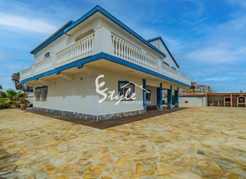 Resale - Villa - La Manga - Playa del Estacio