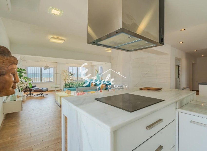 Resale - Villa - La Manga - Playa del Estacio