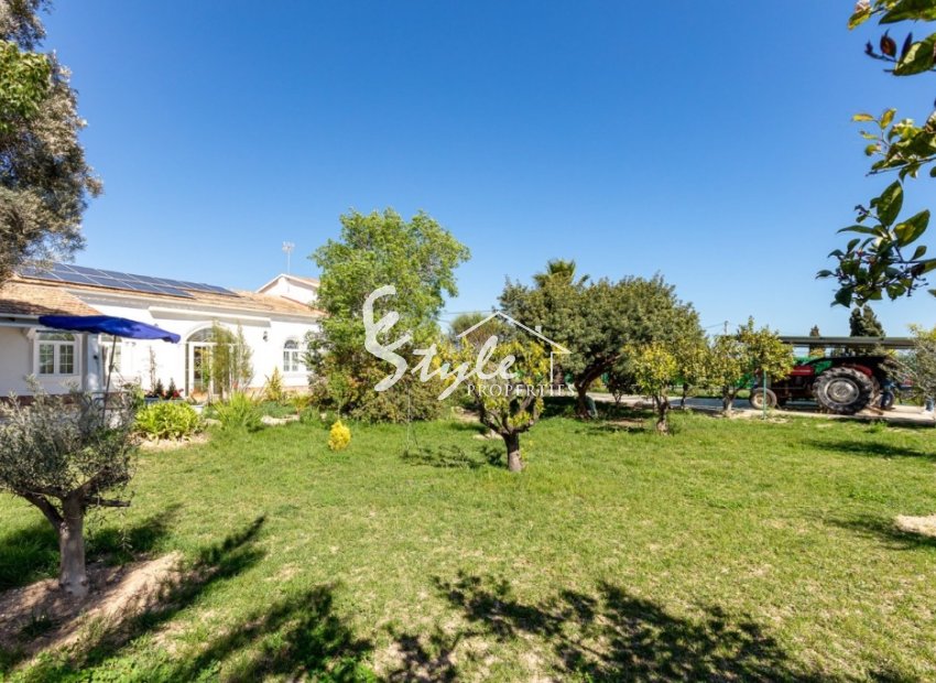 Resale - Villa - La Marina