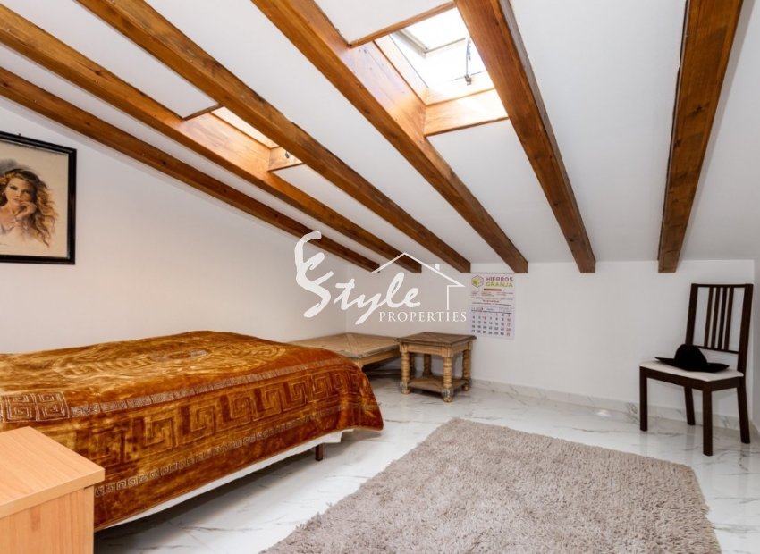 Resale - Villa - La Marina