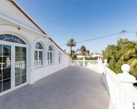 Resale - Villa - La Marina