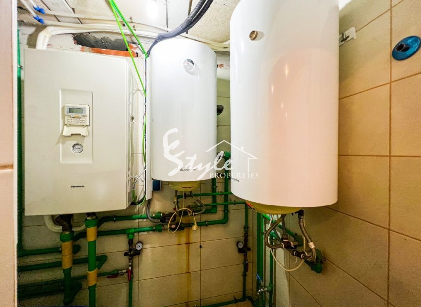 Resale - Villa - La Mata